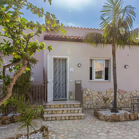 Elima Le Casette Apartment *